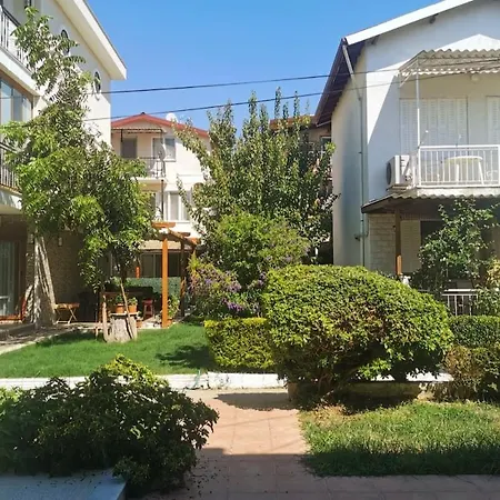 Apartment Peaceful 150 M From The Sea Kusadasi
