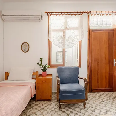 Apartment Peaceful 150 M From The Sea
