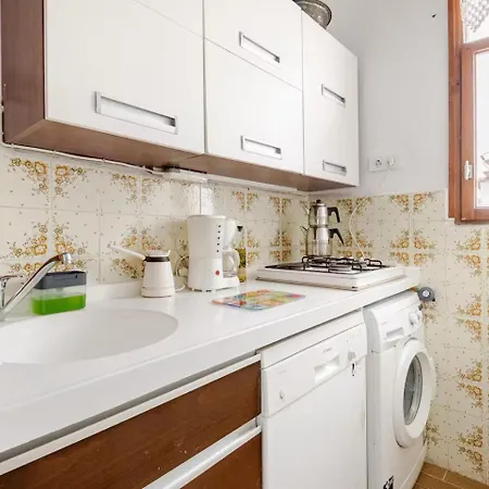 Peaceful 150 M From The Sea * Kusadasi